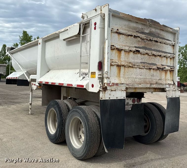 image for item DZ4192 1999 Western Construction Components end dump trailer