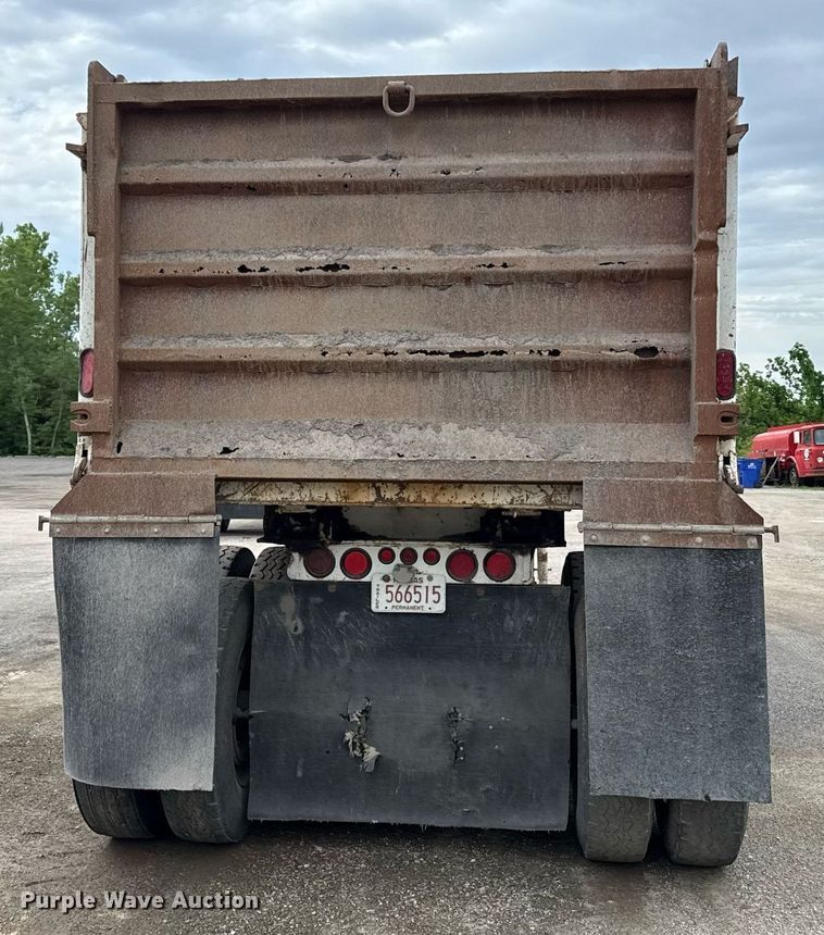 image for item DZ4193 1999 Western Construction Components end dump trailer