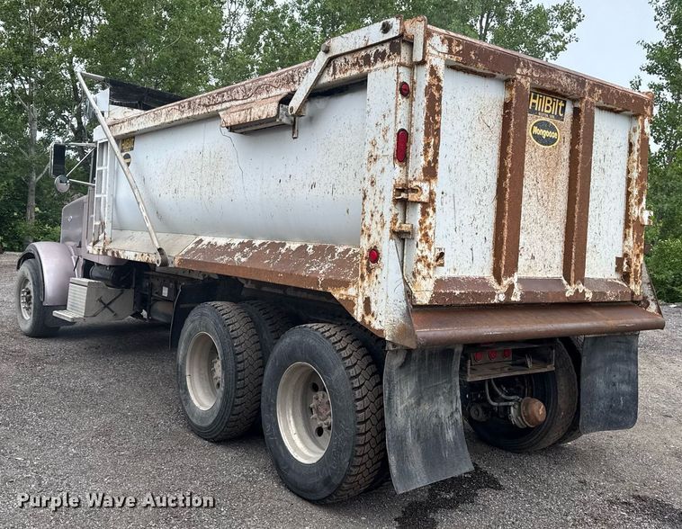 image for item DZ4194 2000 Peterbilt 378 dump truck