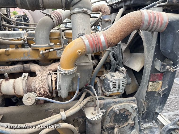 image for item DZ4194 2000 Peterbilt 378 dump truck