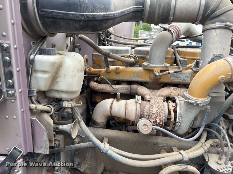 image for item DZ4194 2000 Peterbilt 378 dump truck