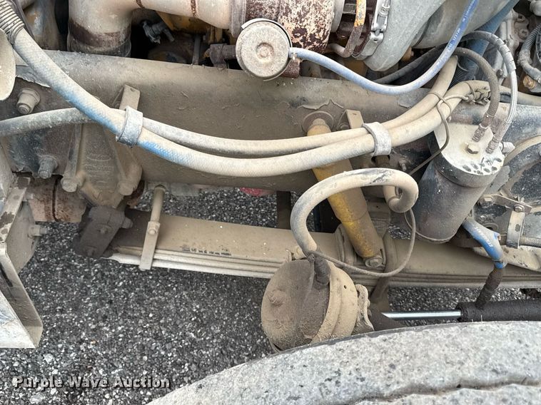 image for item DZ4194 2000 Peterbilt 378 dump truck