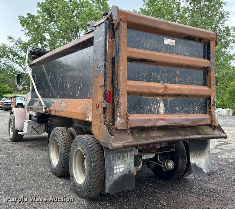 image for item DZ4195 2000 Peterbilt 378 dump truck