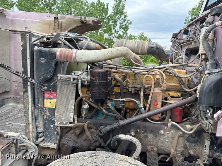 image for item DZ4195 2000 Peterbilt 378 dump truck