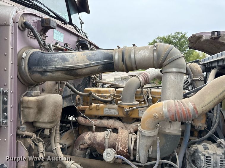 image for item DZ4195 2000 Peterbilt 378 dump truck