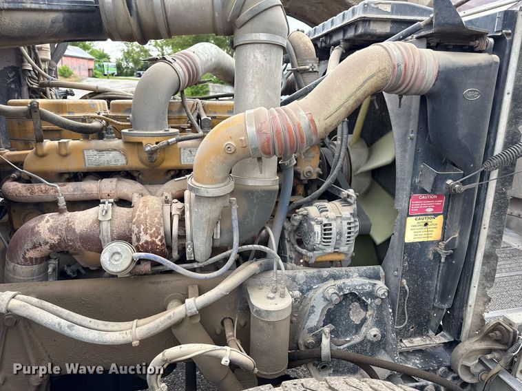 image for item DZ4195 2000 Peterbilt 378 dump truck