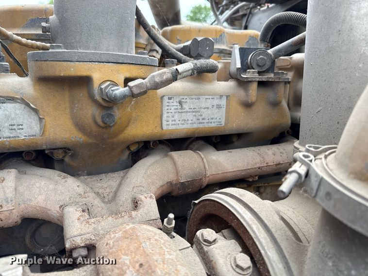 image for item DZ4195 2000 Peterbilt 378 dump truck