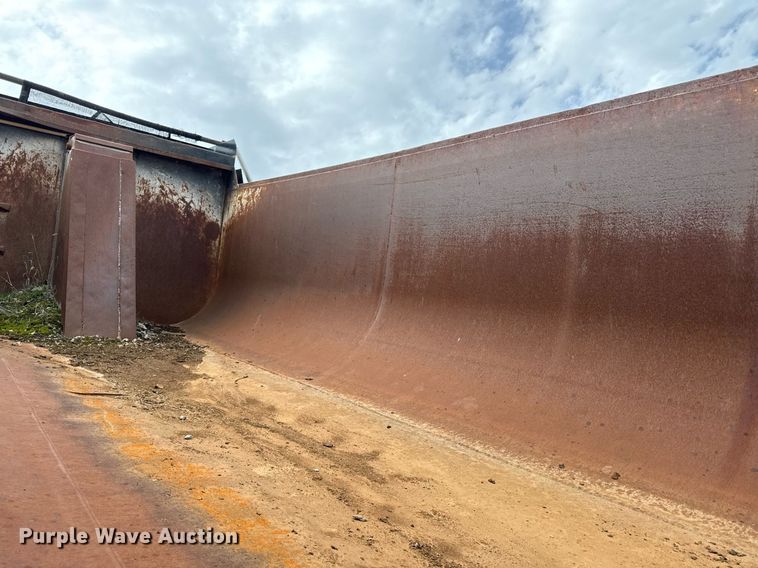 image for item DZ4196 1995 Mack RD6885 dump truck