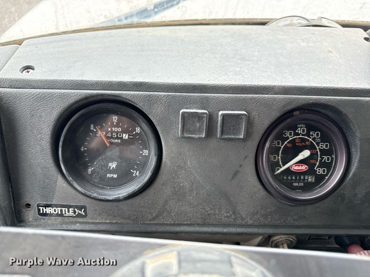 image for item DZ4196 1995 Mack RD6885 dump truck