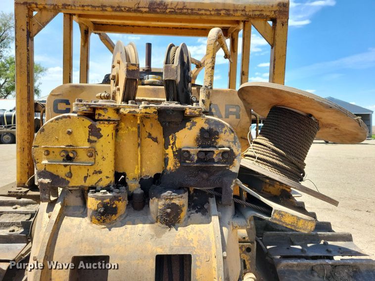 image for item EA2449 1951 Caterpillar D7 dozer