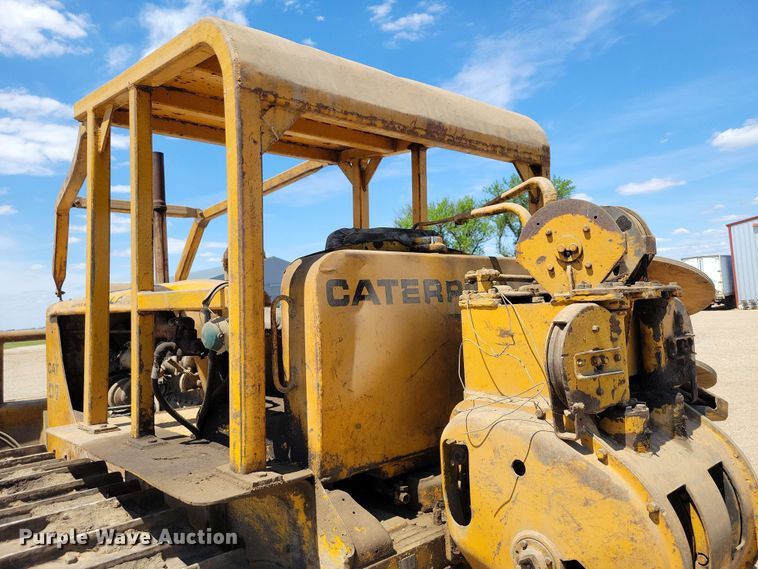 image for item EA2449 1951 Caterpillar D7 dozer