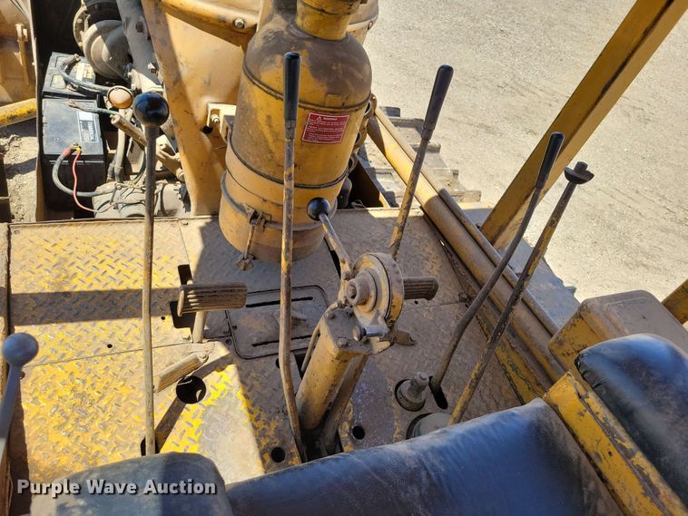 image for item EA2449 1951 Caterpillar D7 dozer