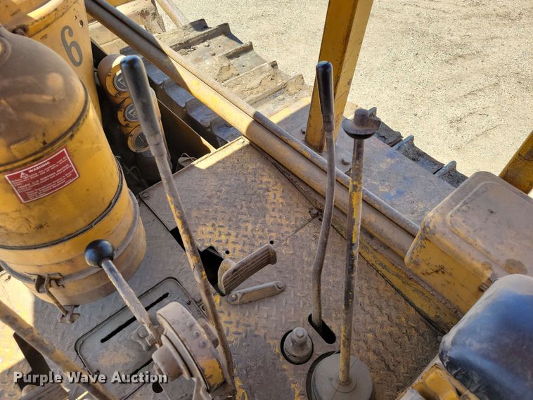 image for item EA2449 1951 Caterpillar D7 dozer
