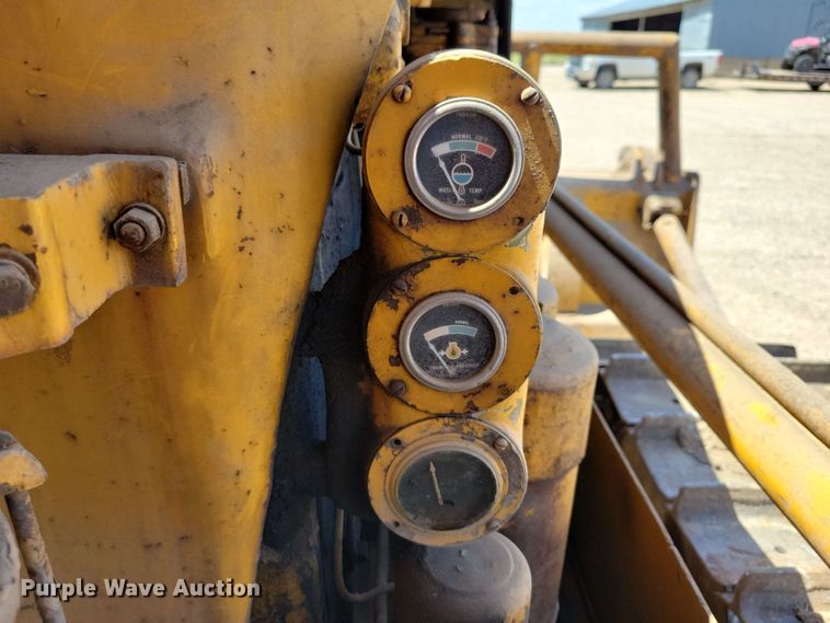 image for item EA2449 1951 Caterpillar D7 dozer