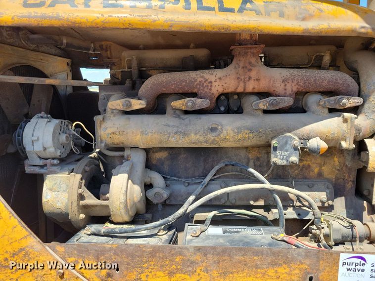 image for item EA2449 1951 Caterpillar D7 dozer