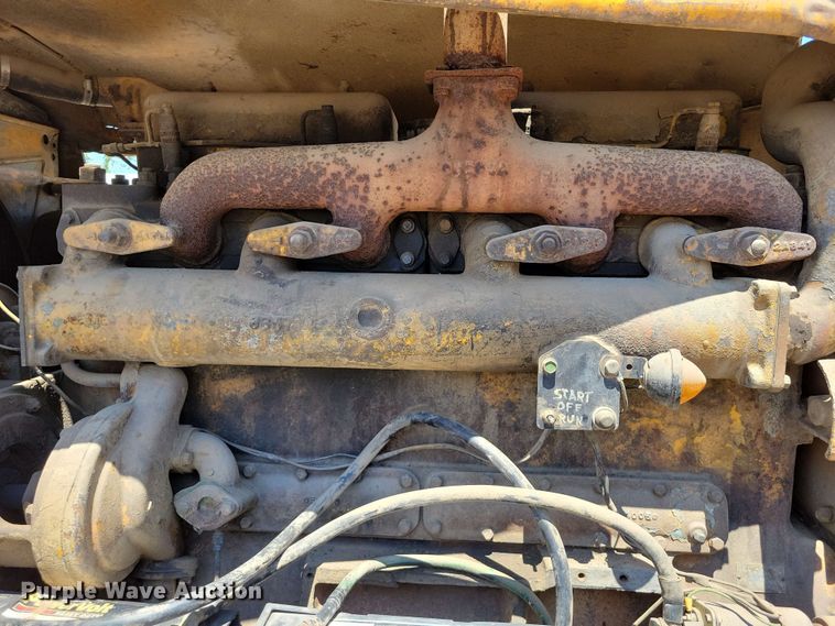 image for item EA2449 1951 Caterpillar D7 dozer