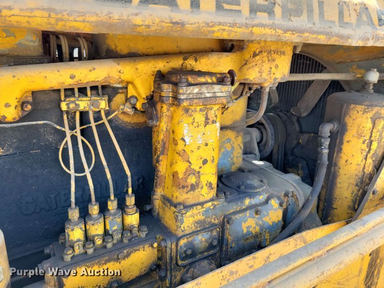image for item EA2449 1951 Caterpillar D7 dozer
