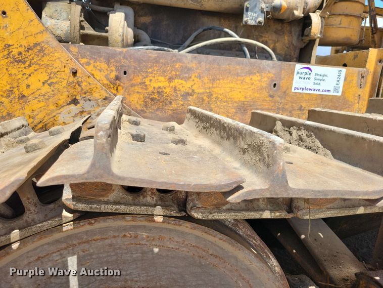 image for item EA2449 1951 Caterpillar D7 dozer