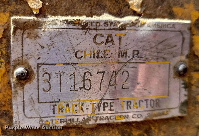 image for item EA2449 1951 Caterpillar D7 dozer