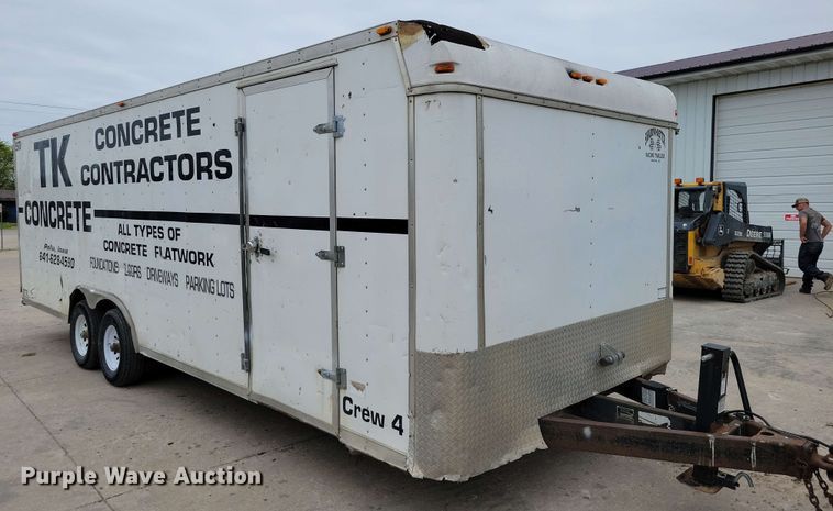 image for item EA2450 2002 Shadowmaster enclosed cargo trailer
