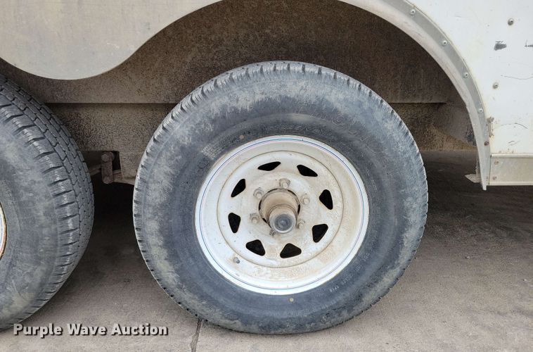 image for item EA2450 2002 Shadowmaster enclosed cargo trailer