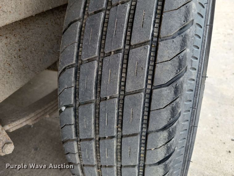 image for item EA2450 2002 Shadowmaster enclosed cargo trailer