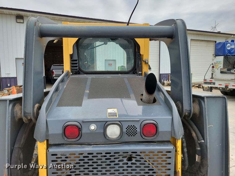 image for item EA2451 2012 John Deere 333D tracked skid steer loader