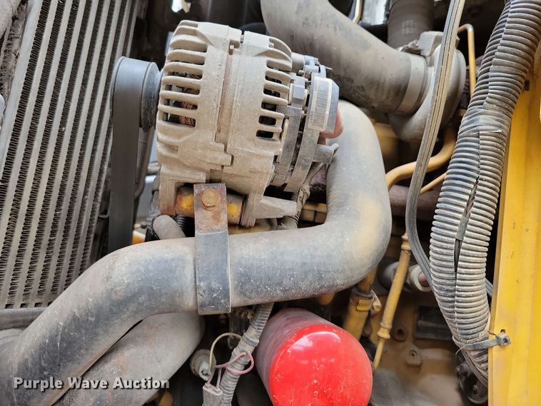 image for item EA2451 2012 John Deere 333D tracked skid steer loader