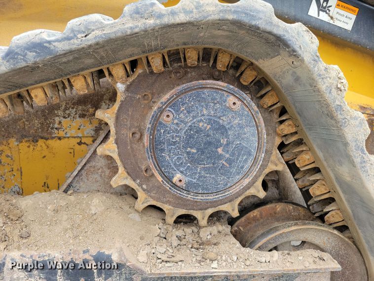 image for item EA2451 2012 John Deere 333D tracked skid steer loader