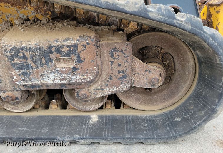 image for item EA2451 2012 John Deere 333D tracked skid steer loader