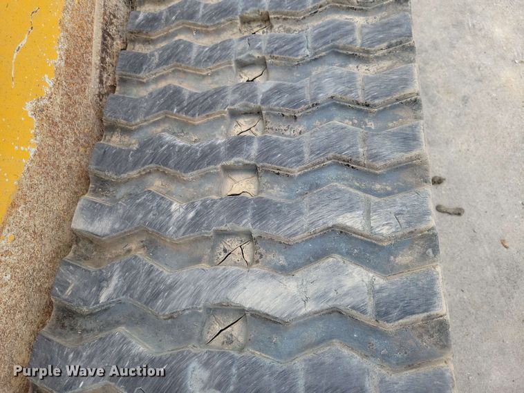 image for item EA2451 2012 John Deere 333D tracked skid steer loader