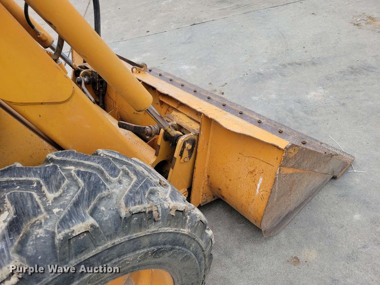 image for item EA2453 1998 Case 1845C skid steer loader