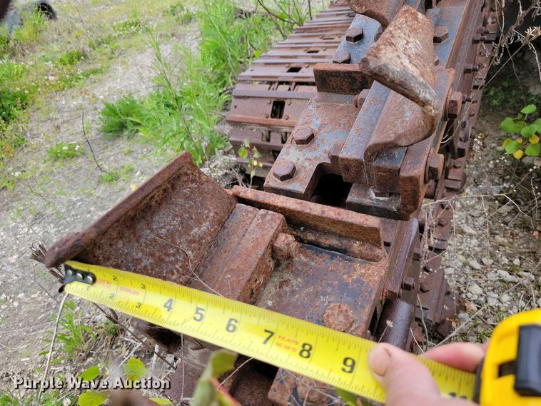 image for item EA2454 Vermeer T400B trencher