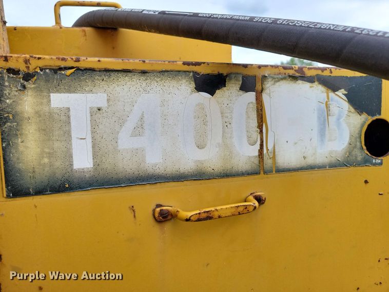 image for item EA2454 Vermeer T400B trencher