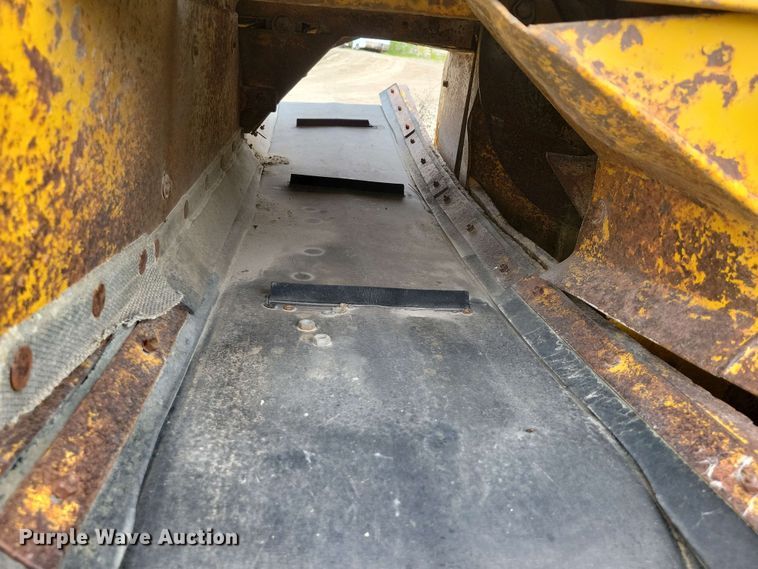 image for item EA2454 Vermeer T400B trencher