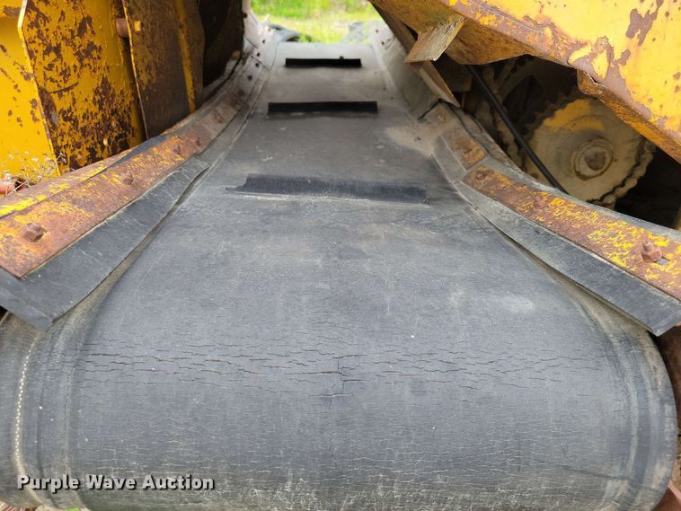 image for item EA2454 Vermeer T400B trencher