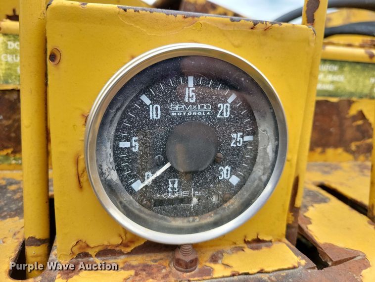 image for item EA2454 Vermeer T400B trencher