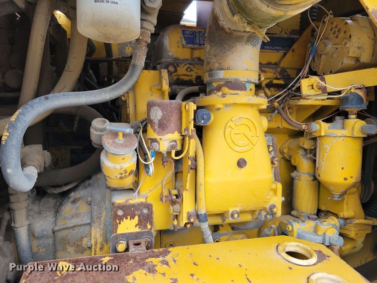 image for item EA2454 Vermeer T400B trencher