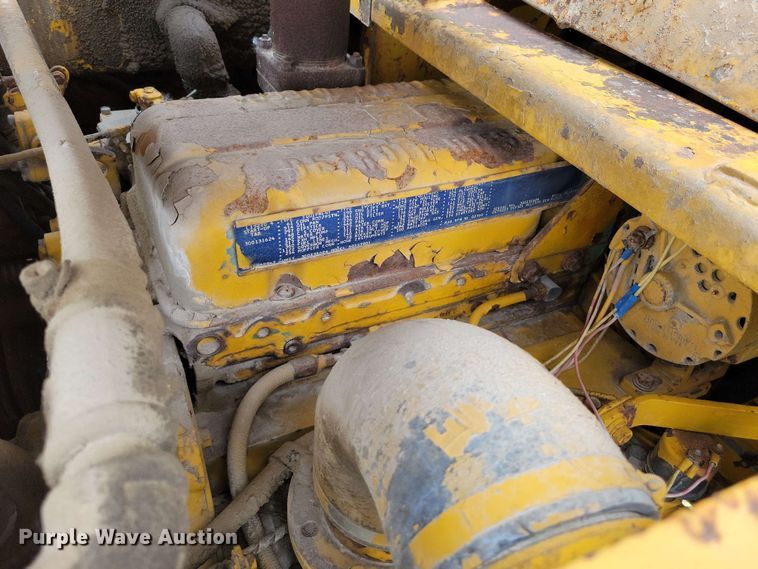 image for item EA2454 Vermeer T400B trencher