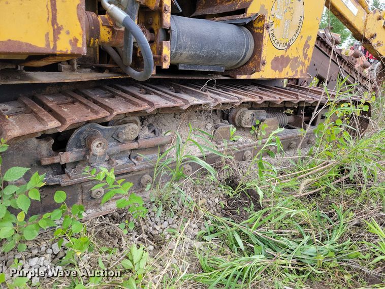 image for item EA2454 Vermeer T400B trencher