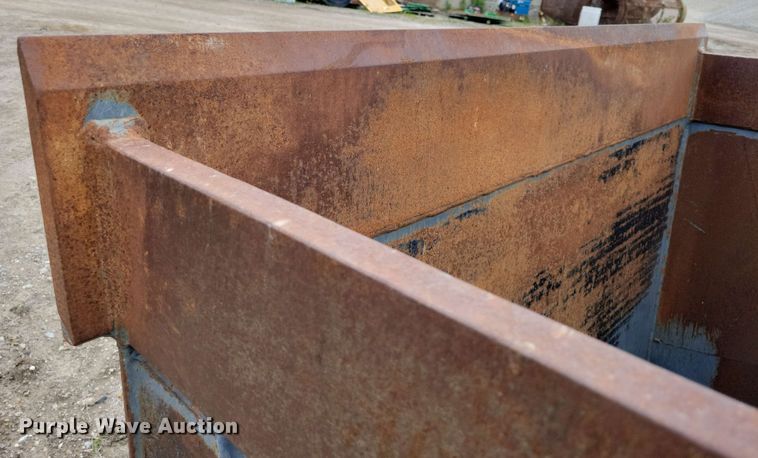 image for item EA2455 2018 KBI Viper Metal VPH 3-1700 excavator screening bucket