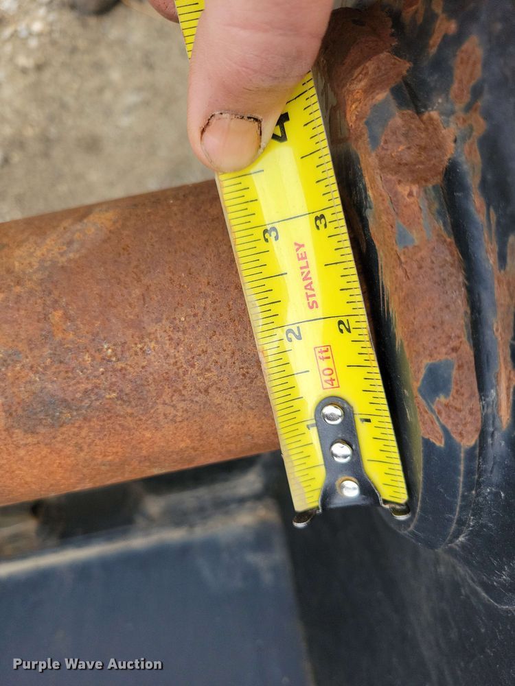 image for item EA2455 2018 KBI Viper Metal VPH 3-1700 excavator screening bucket