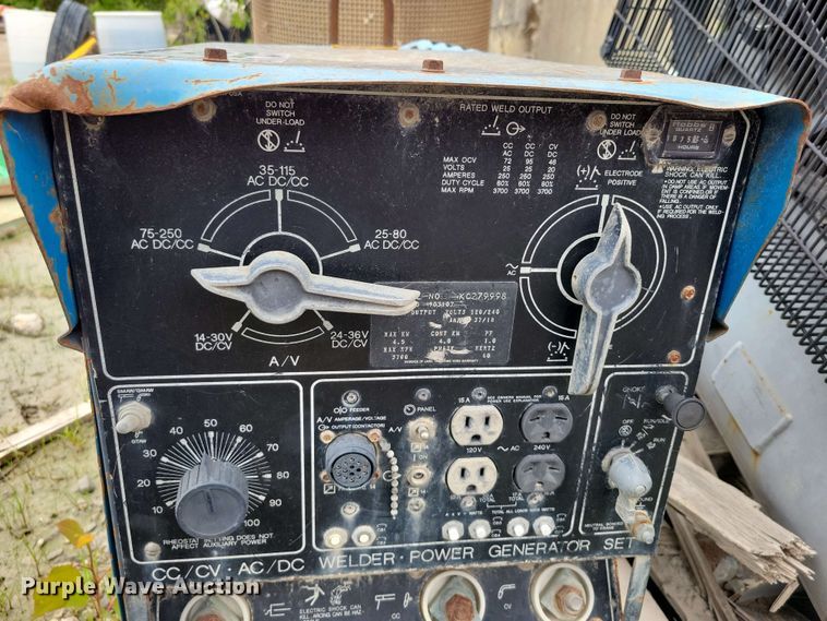 image for item EA2456 Miller Trailblazer 250G welder/generator