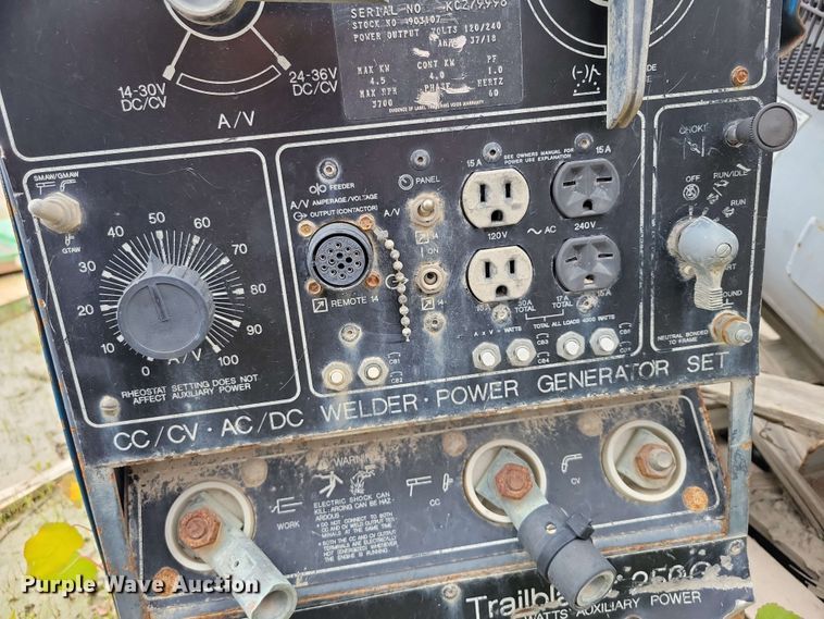 image for item EA2456 Miller Trailblazer 250G welder/generator