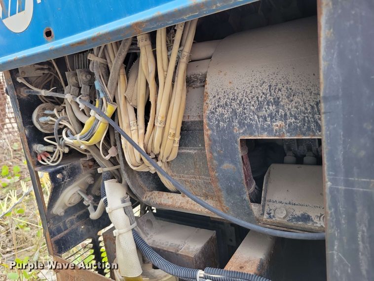 image for item EA2456 Miller Trailblazer 250G welder/generator