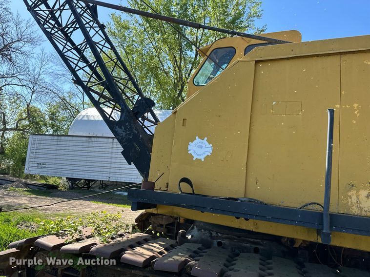 image for item EB2556 1964 American 7150 crane