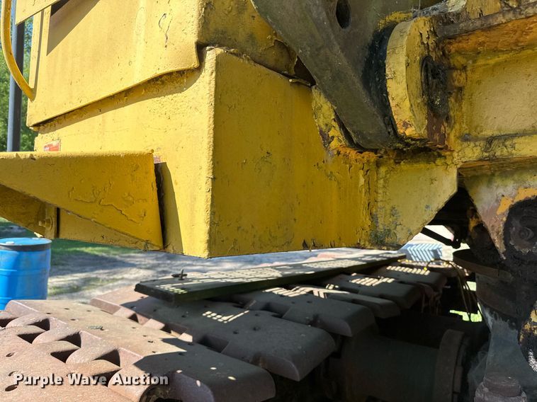 image for item EB2556 1964 American 7150 crane