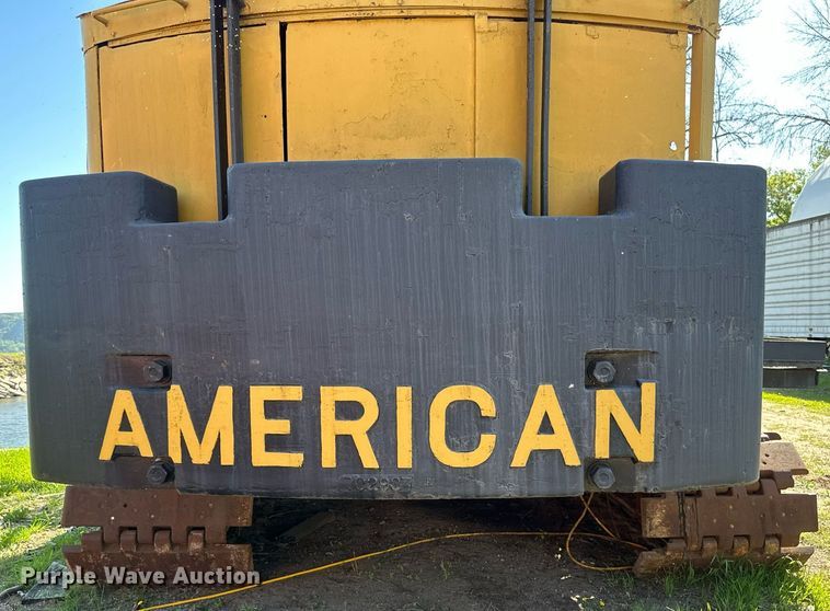 image for item EB2556 1964 American 7150 crane