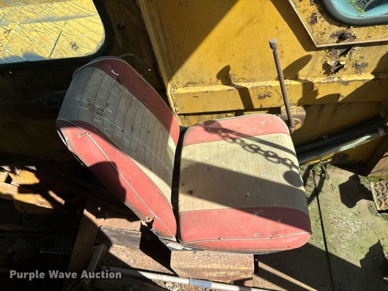 image for item EB2556 1964 American 7150 crane