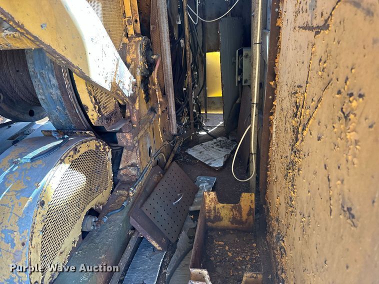 image for item EB2556 1964 American 7150 crane